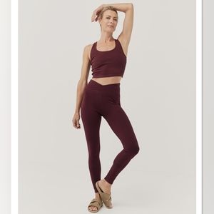 Pact Crossover Legging, size L